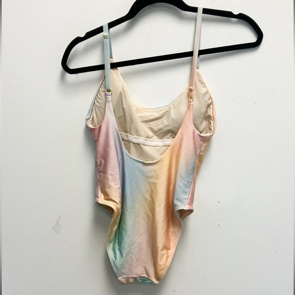 PQ Swim size small
